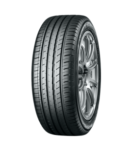 لاستیک یوکوهاما مدل BluEarth-GT AE51 205/55R16